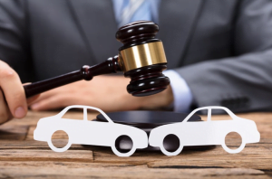 When to Hire a Car Insurance Attorney