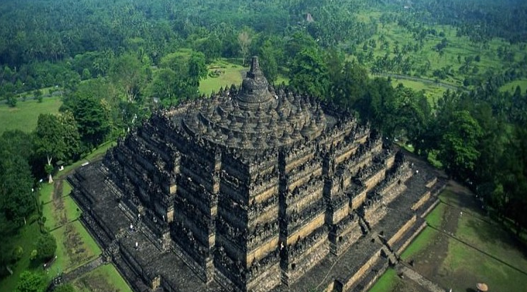 Fakta Unik tentang Candi Borobudur