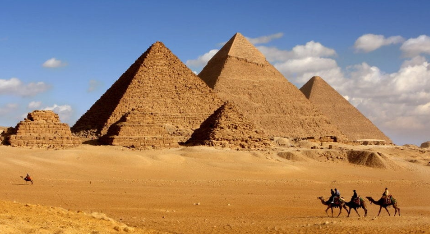 Fakta Unik tentang Piramida Giza